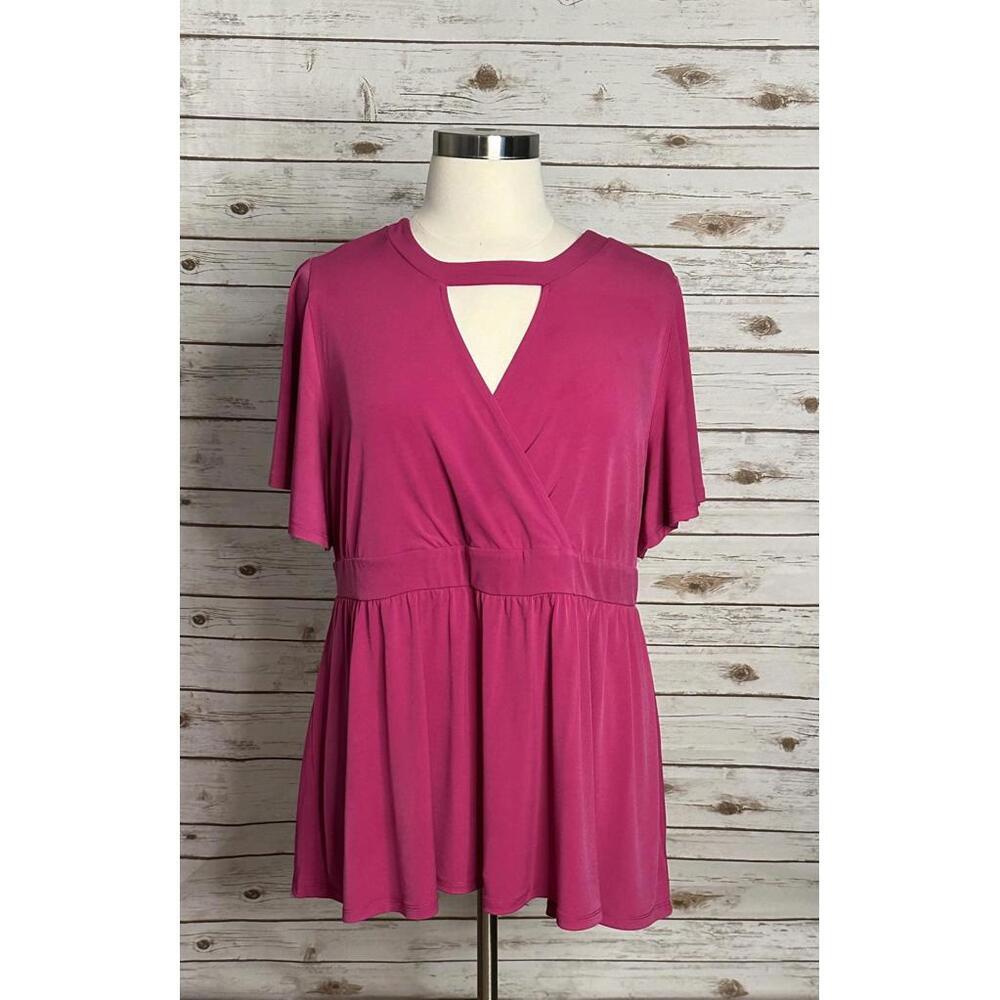 Torrid Studio Knit fuchsia cutout surplice short sleeve babydoll top Size 3(3X)